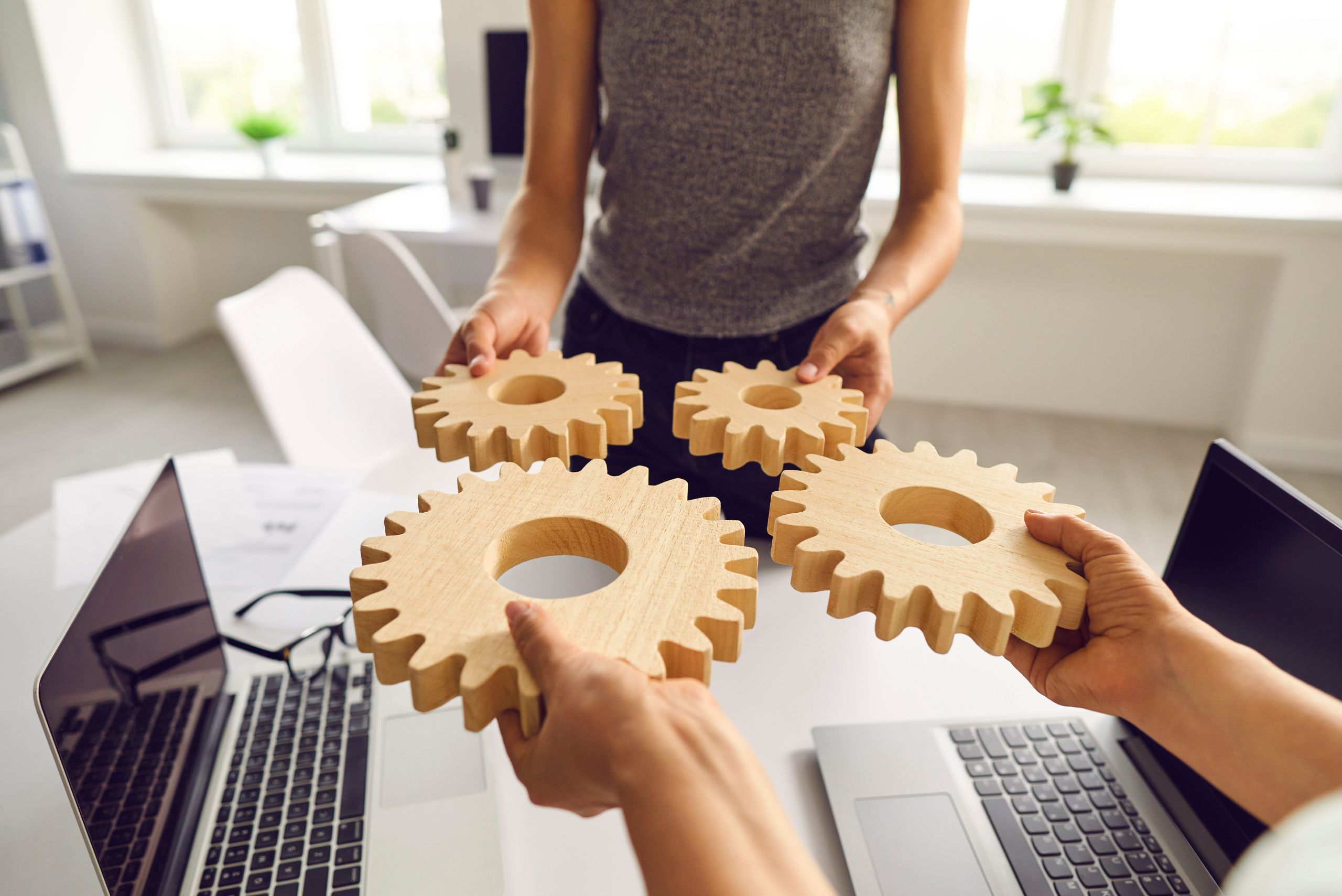 Sin título (2560 x 1709 px) (1) REPARACIÓN DE CELULARES<br />
IPHONE -ANDROID